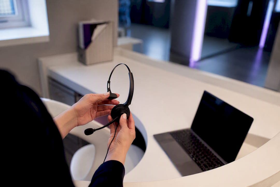HIPAA-Compliant AI Receptionist: A 2026 Buyer's Guide